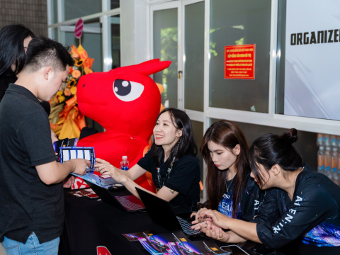 KỸ NIỆM 20 NĂM - LAPTOP MSI