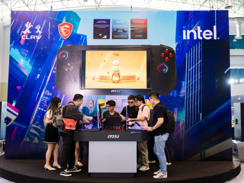 KỸ NIỆM 20 NĂM - LAPTOP MSI