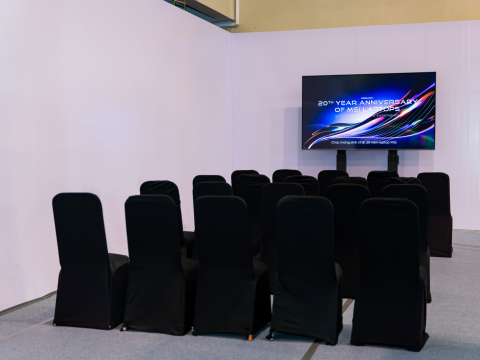 KỸ NIỆM 20 NĂM - LAPTOP MSI