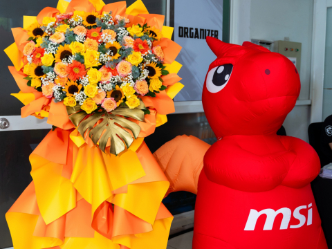 KỸ NIỆM 20 NĂM - LAPTOP MSI