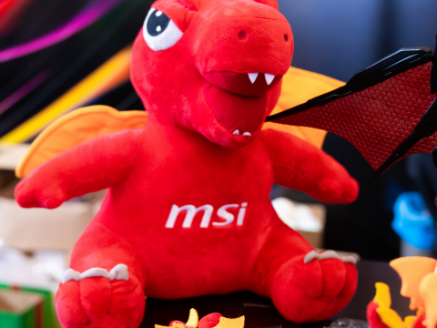 KỸ NIỆM 20 NĂM - LAPTOP MSI