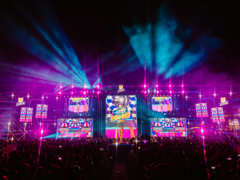 SẢN XUẤT - THI CÔNG - TRANG TRÍ QUẢNG CÁO