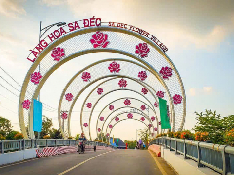 Thiết Kế, Sản Xuất & Thi Công Cổng Chào