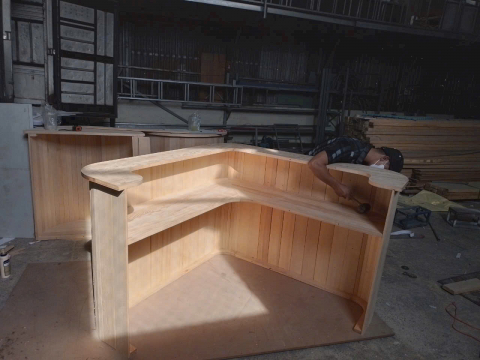 Thiết Kế, Sản Xuất và Thi Công Gian Hàng Trưng Bày